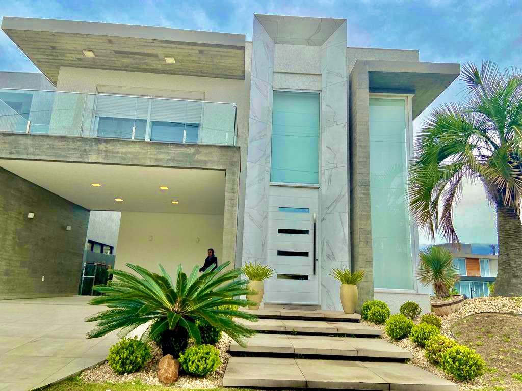 Casa em Condomínio 4 dormitórios para venda, Parque Antártica em Capão da Canoa | Ref.: 1106